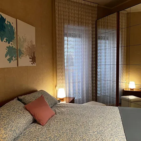 Cozy Art Home - Rome, Cervialto-3